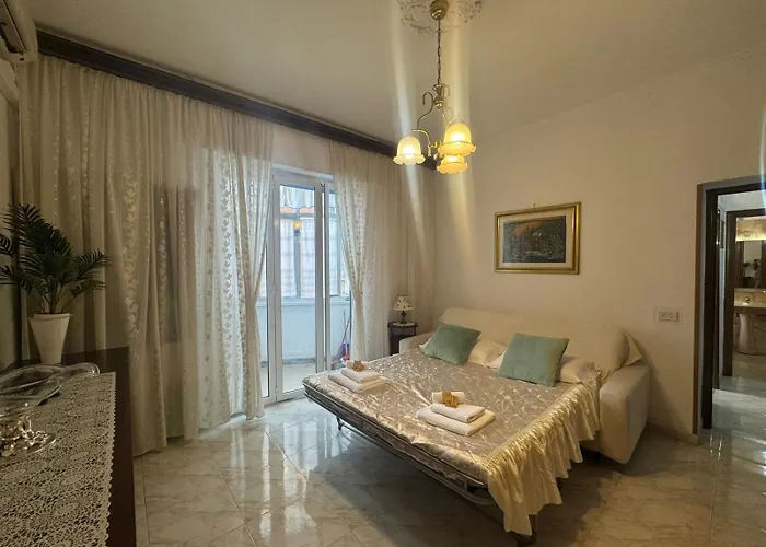 La Casa Di Maia *